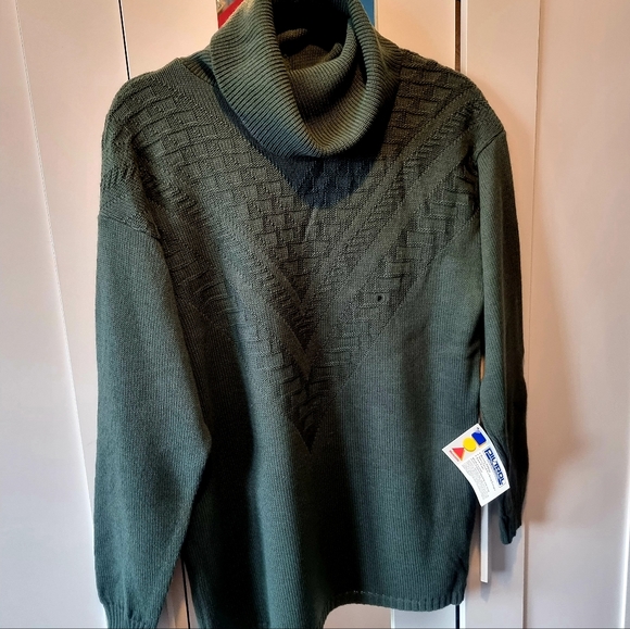 Vintage Linda Lundstrom Sage Green Oversized Sweater Brand New - Picture 1 of 9